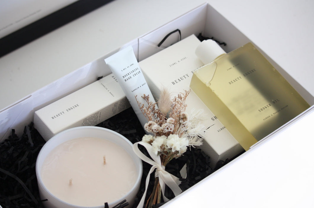 DELUX GIFT BOX